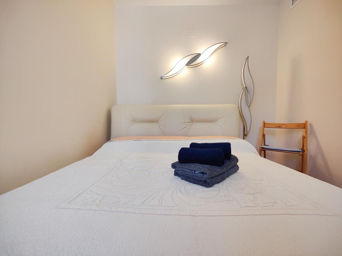 Mirador Vacation Home カーラ・デ・フィネストラット エクステリア 写真